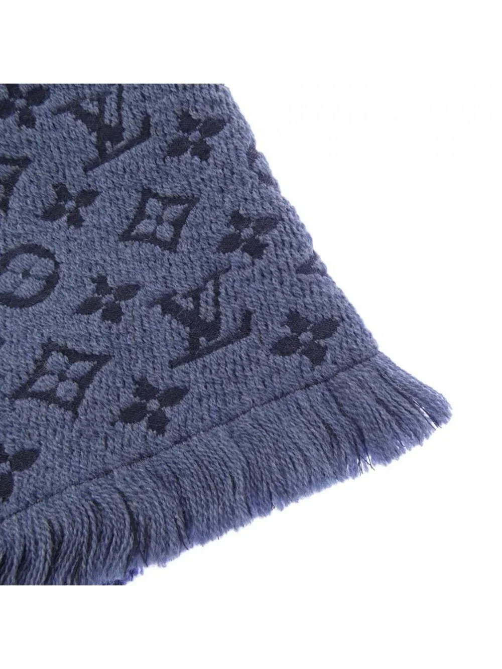 Louis Vuitton Monogram Classic Scarf